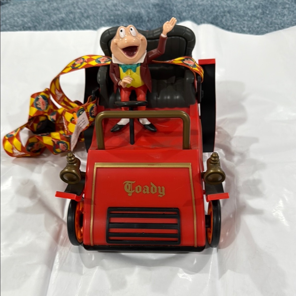 Mr. Toads Popcorn Bucket - Picture 1 of 4